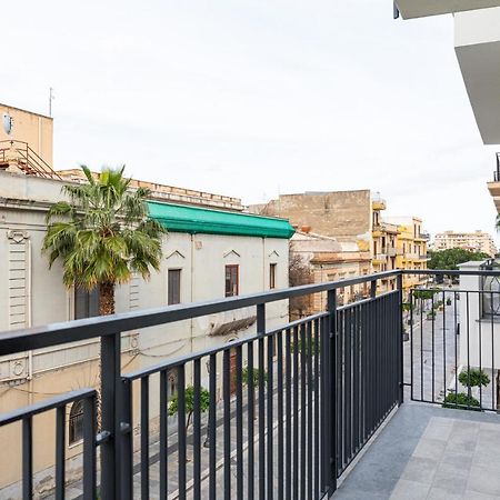 Casa Vacanze Del Corso Bagheria Bagian luar foto