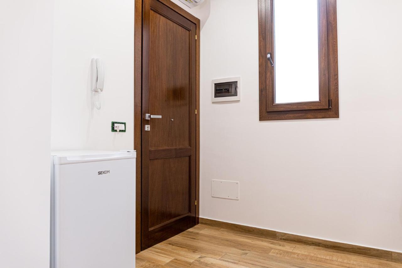 Casa Vacanze Del Corso Bagheria Bagian luar foto